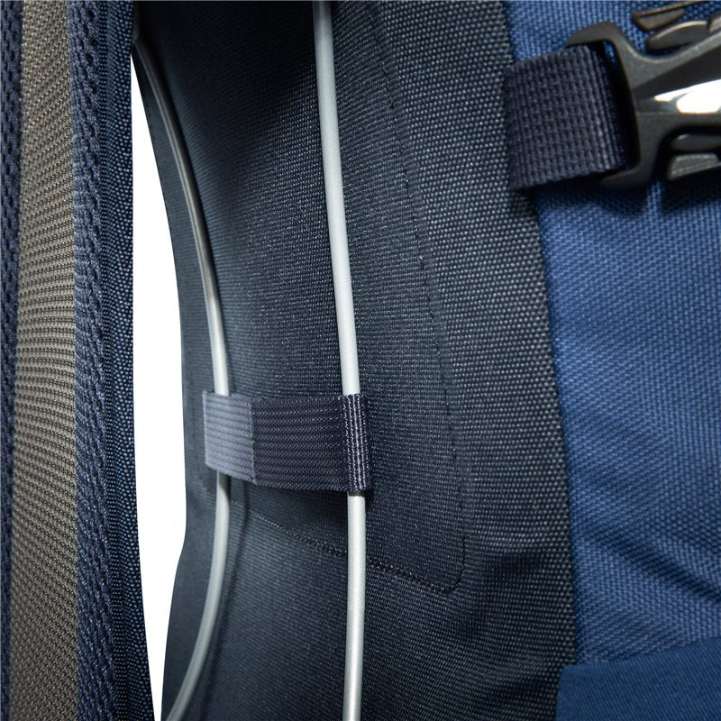 Hike Pack 27 Wanderrucksack Darker Blue